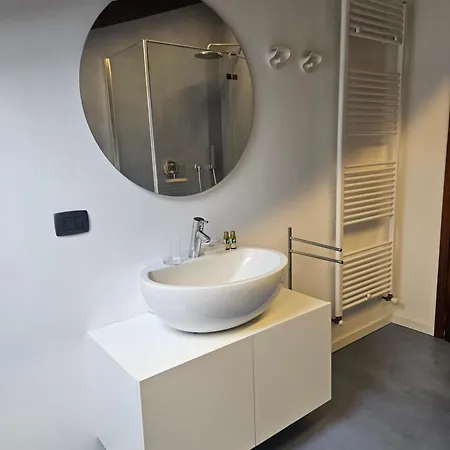 Apartament Interno Gavi