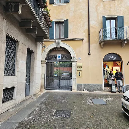 Interno Gavi Apartament Werona